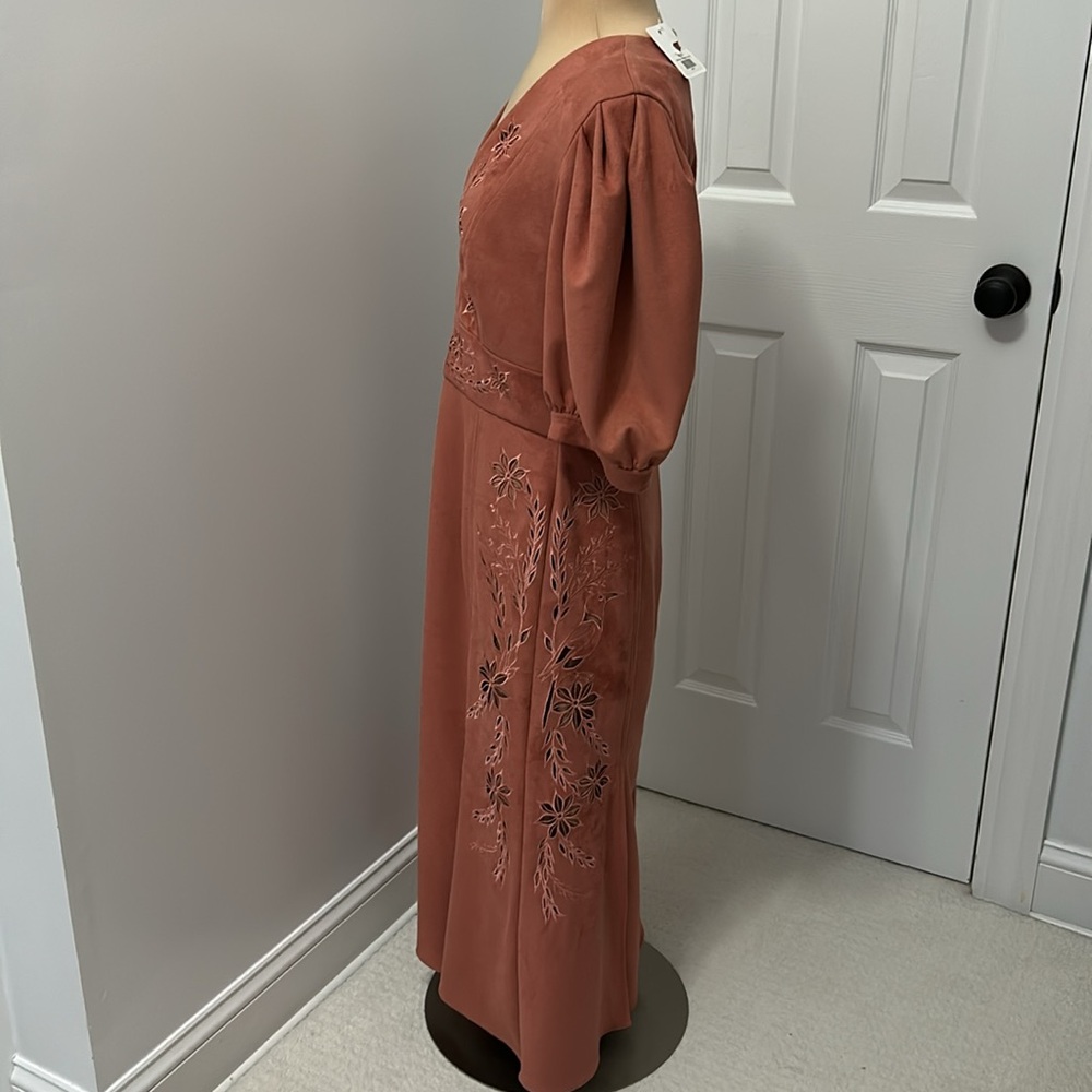 PatBo Faux Suede V Neck Midi Dress Rose - Picture 7 of 13